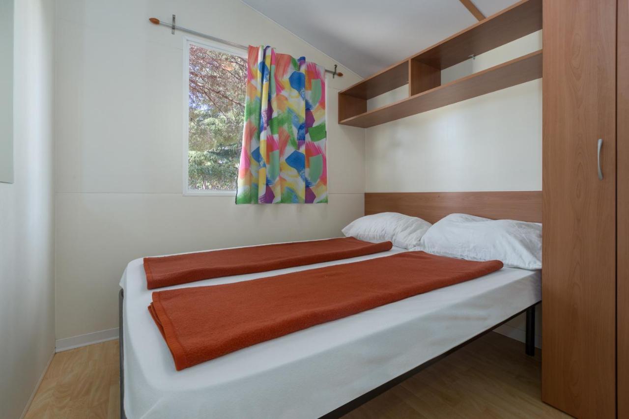 Camping Adria Mobile Homes In Brioni Sunny Camping プーラ エクステリア 写真