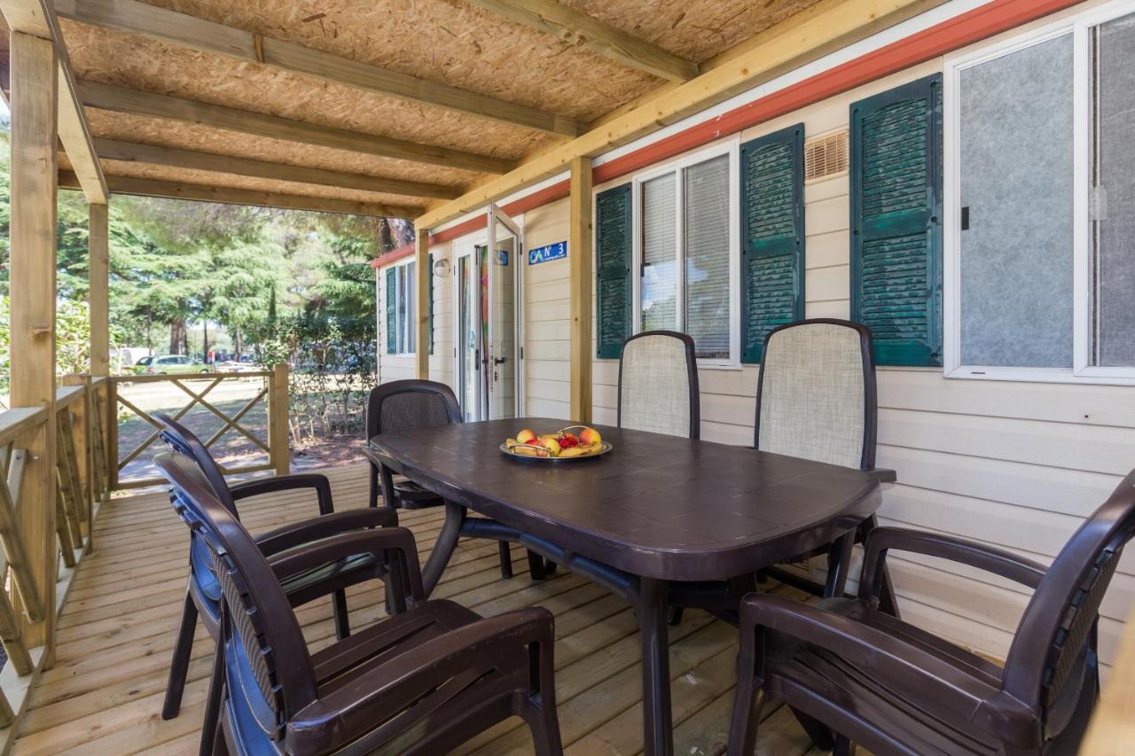 Camping Adria Mobile Homes In Brioni Sunny Camping プーラ エクステリア 写真