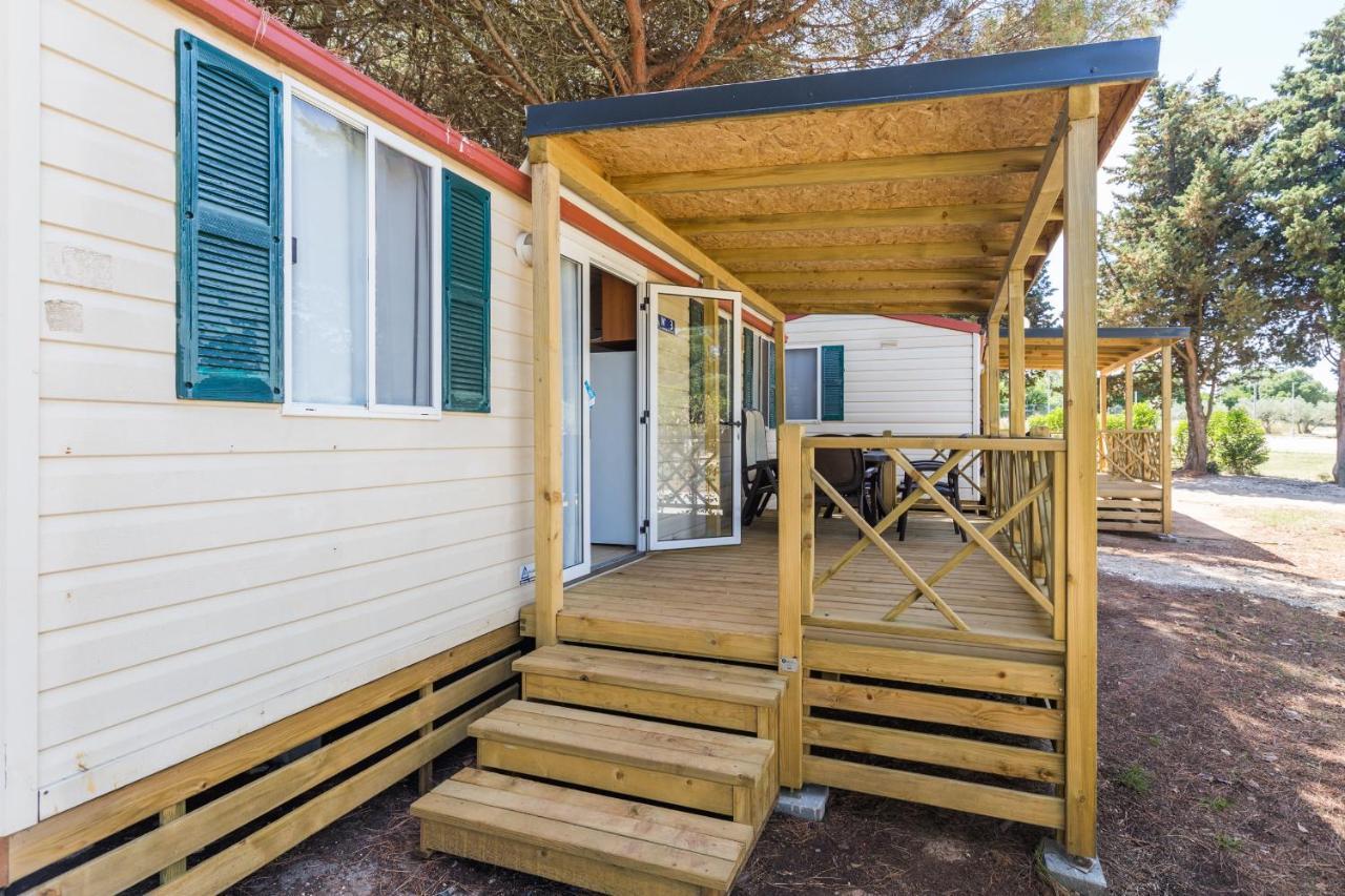 Camping Adria Mobile Homes In Brioni Sunny Camping プーラ エクステリア 写真